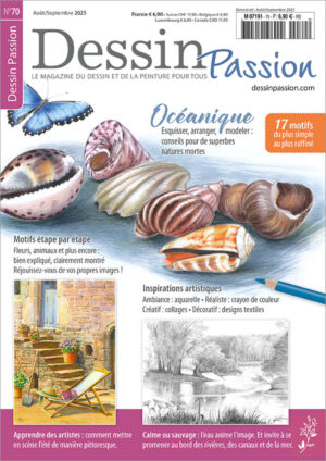 L'illustration montre la couverture du numéro 70 du magazine Dessin Passion. Le motif principal est une nature morte représentant des coquillages dessinés au crayon de couleur. En haut à gauche, on aperçoit un papillon, également dessiné au crayon de couleur. L'image en bas à gauche dépeint une ambiance estivale avec une chaise longue, un livre et un chapeau devant un mur de maison en briques avec une porte et un escalier, ainsi que des fleurs dans plusieurs pots peintes à l'aquarelle. Le dessin au crayon à droite représente un paysage de prairie.